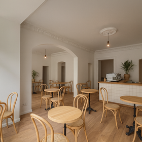 Straßenfrontfläche Kantstraße – ideal für Café oder Retail | Café & Retail möglich | Ausbau-Zuschuss