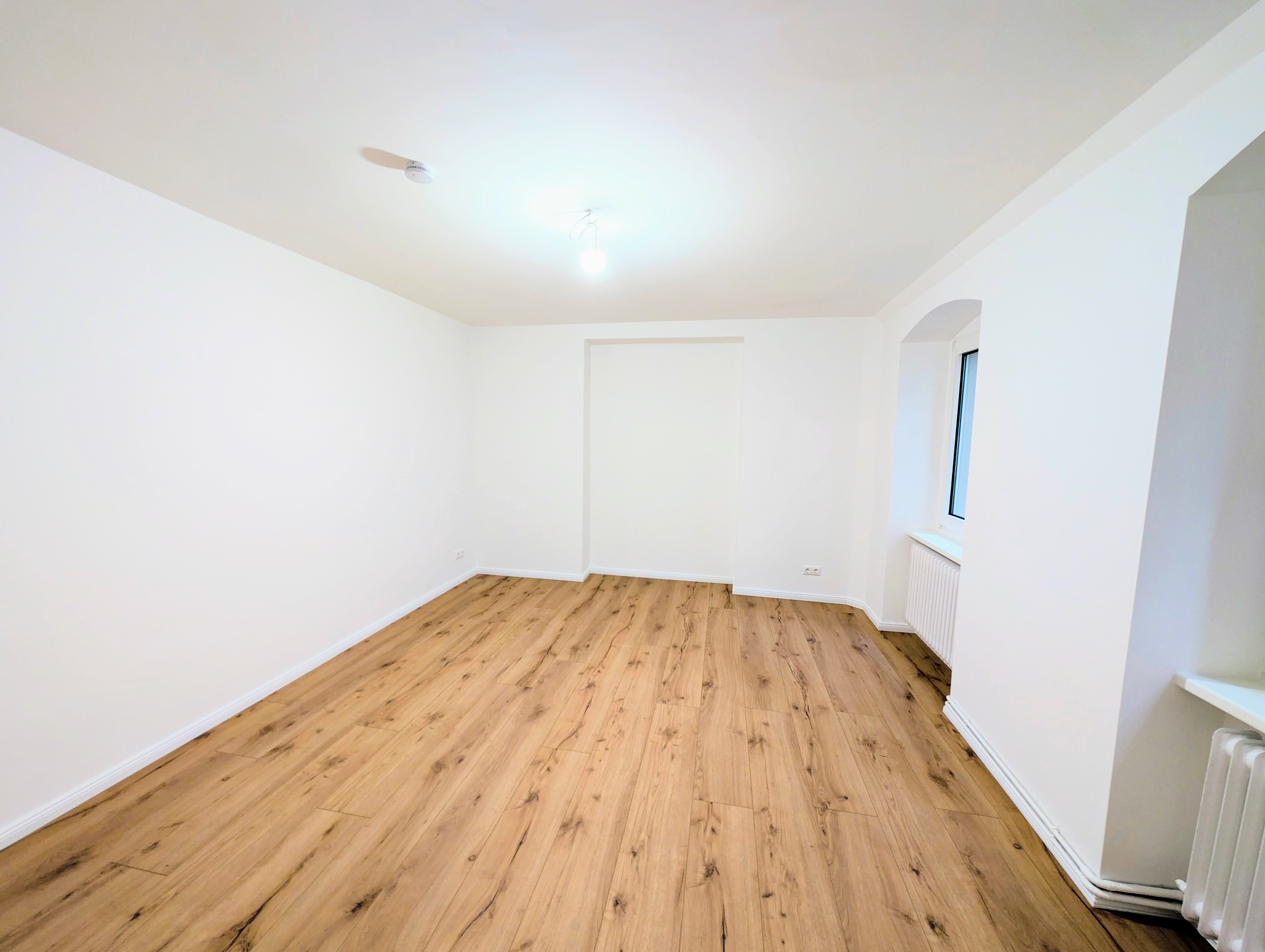 2-Zimmer-Wohnung im Erdgeschoss nahe Ku’damm