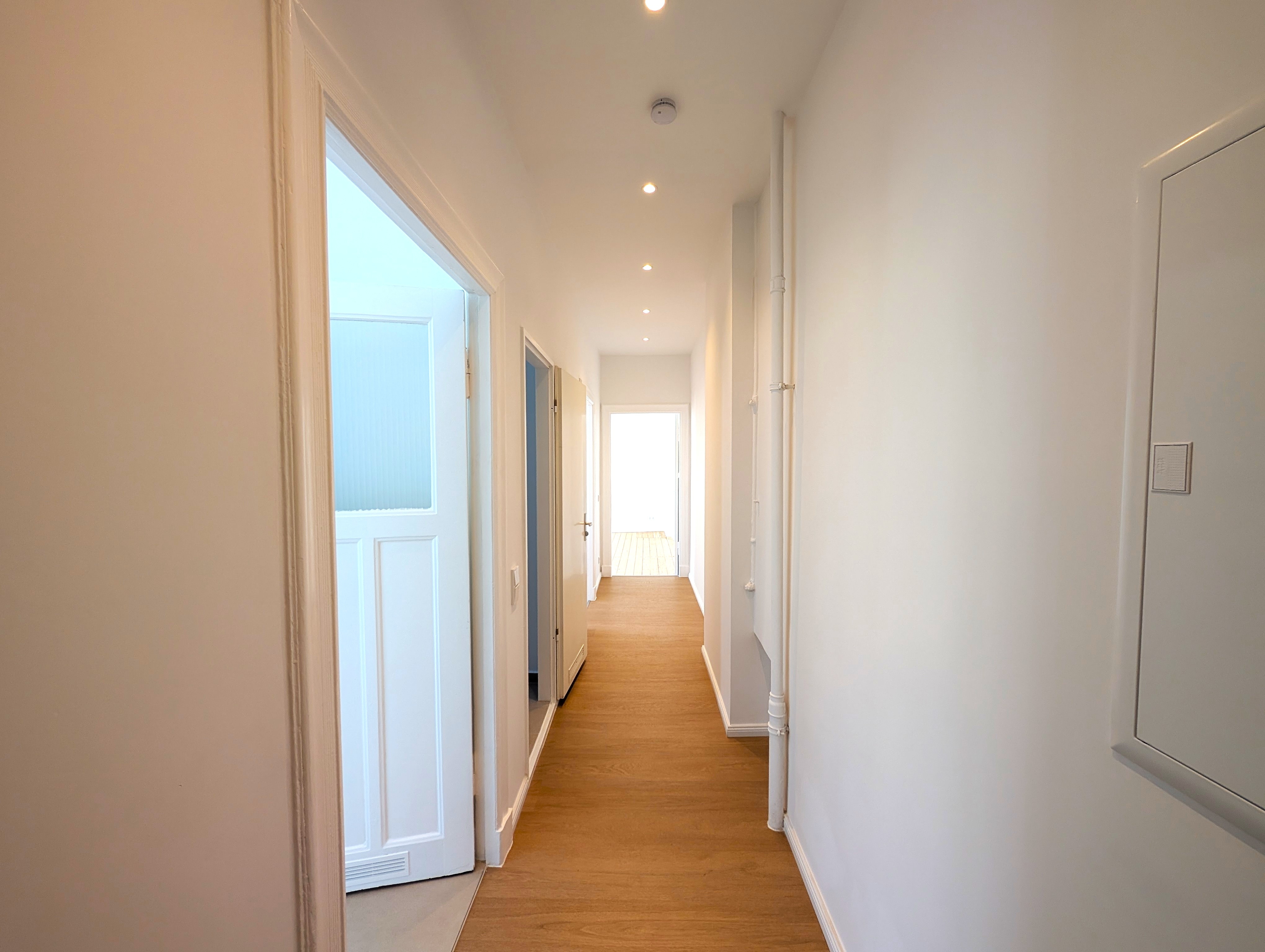 Moderne 2-Zimmer-Wohnung mit Einbauküche in Wilmersdorf