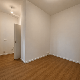 1-Zimmer-Erdgeschosswohnung - VH EG re. Hof 1