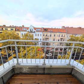 Modernes 1-Zimmer-Studio mit Balkon | Erstbezug im Dachgeschoss Friedenau
