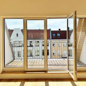 Helles 1,5-Zimmer-Penthouse mit großem Balkon – 79 m² Neubau-DG, Wilmersdorf