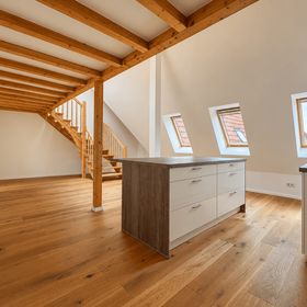 2-Zimmer-Dachgeschosswohnung - VH DG re.