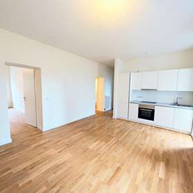 Frisch renovierte 3,5-Zimmer-Gartenwohnung – ideal für Familien