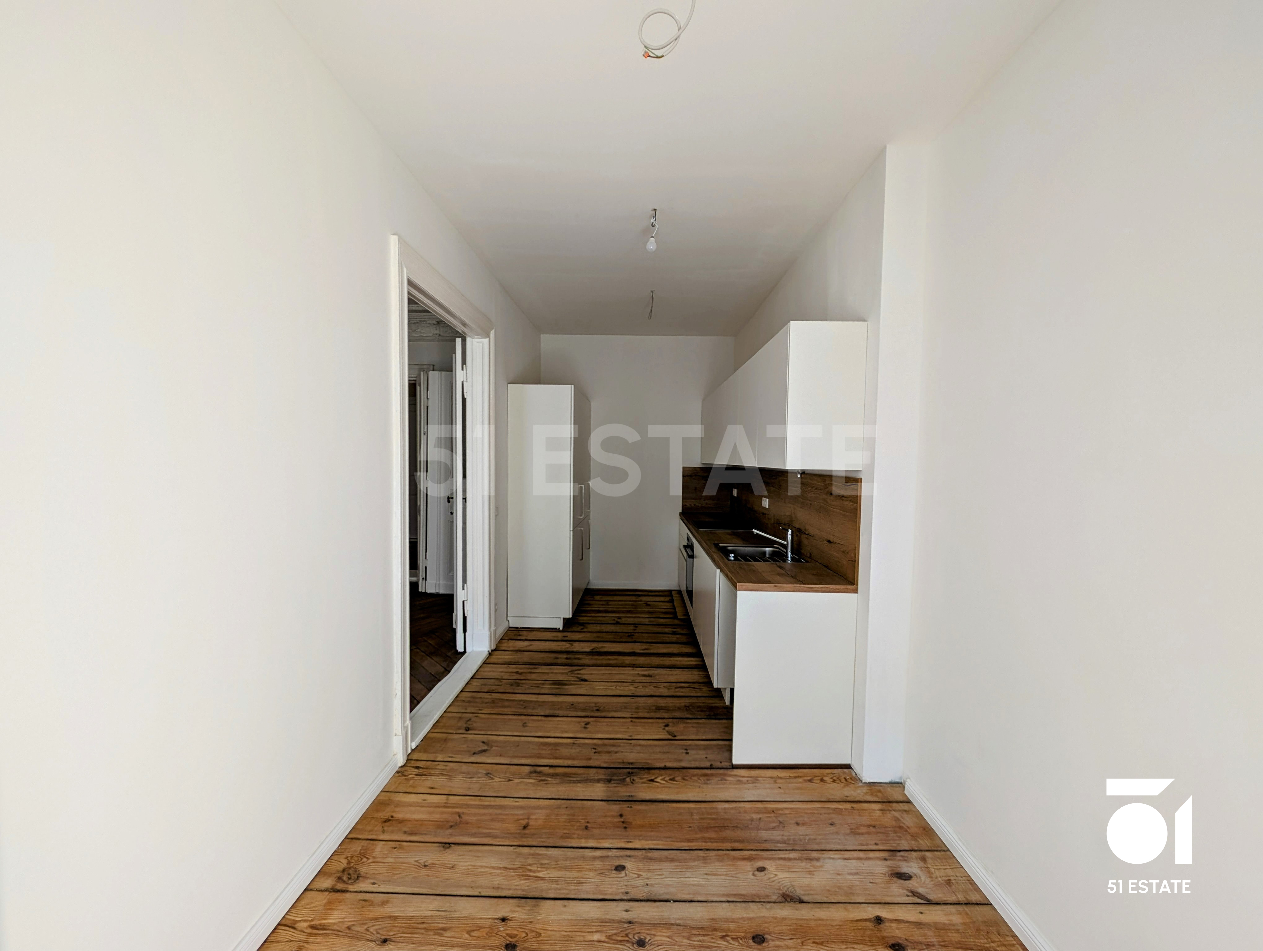 Exklusive Wohnung – 114 m² im 2. OG in der Rathenower Straße!