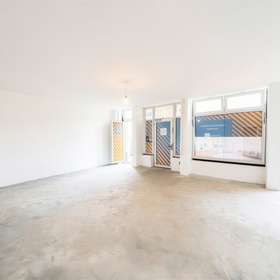Ladenfläche mit 15 m Front in Weißensee – ideal für Retail, Café oder Showroom