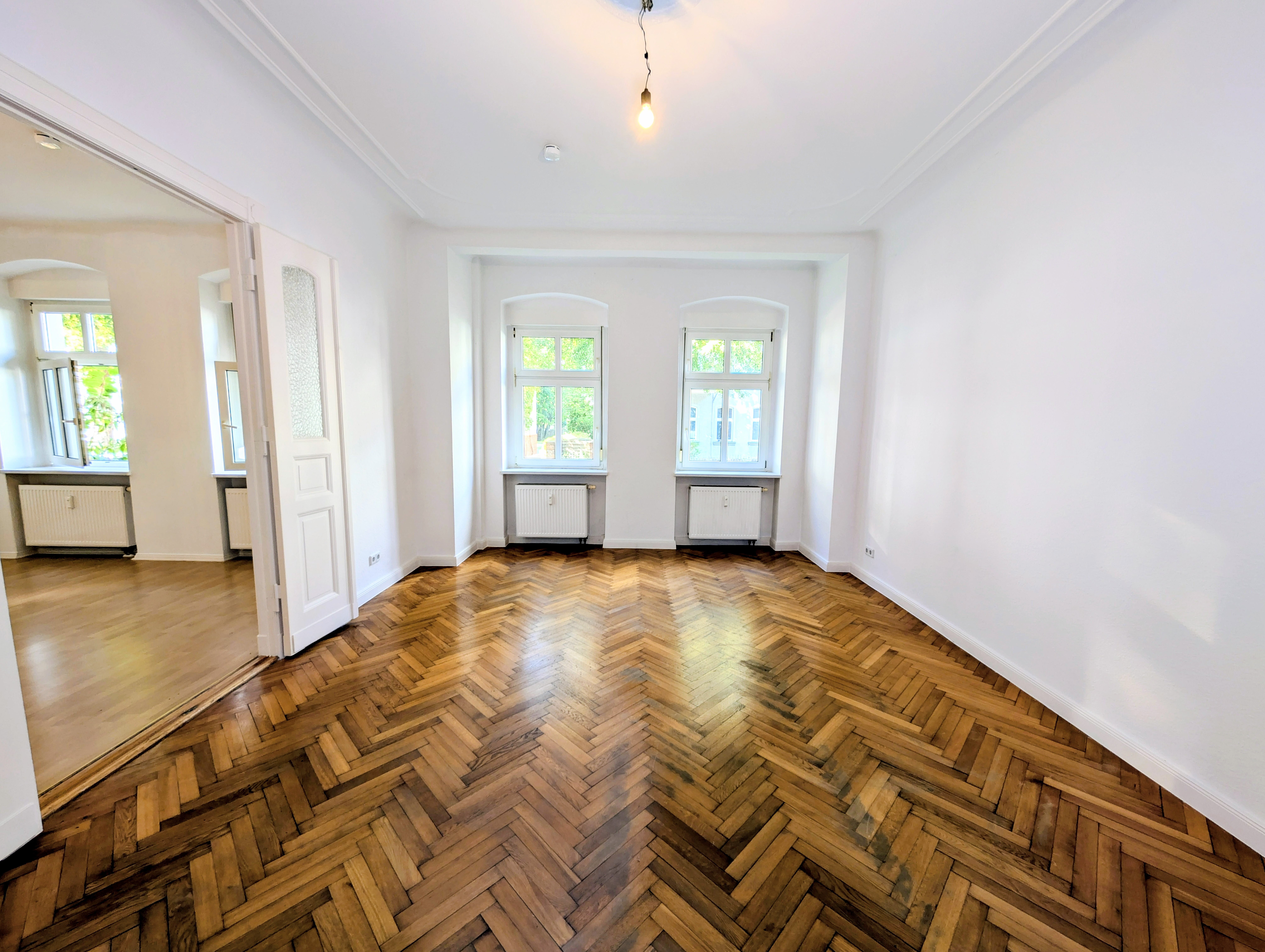 3-Zimmer-Hochparterrewohnung mit Einbauküche & Gemeinschaftsgarten in Berlin-Pankow