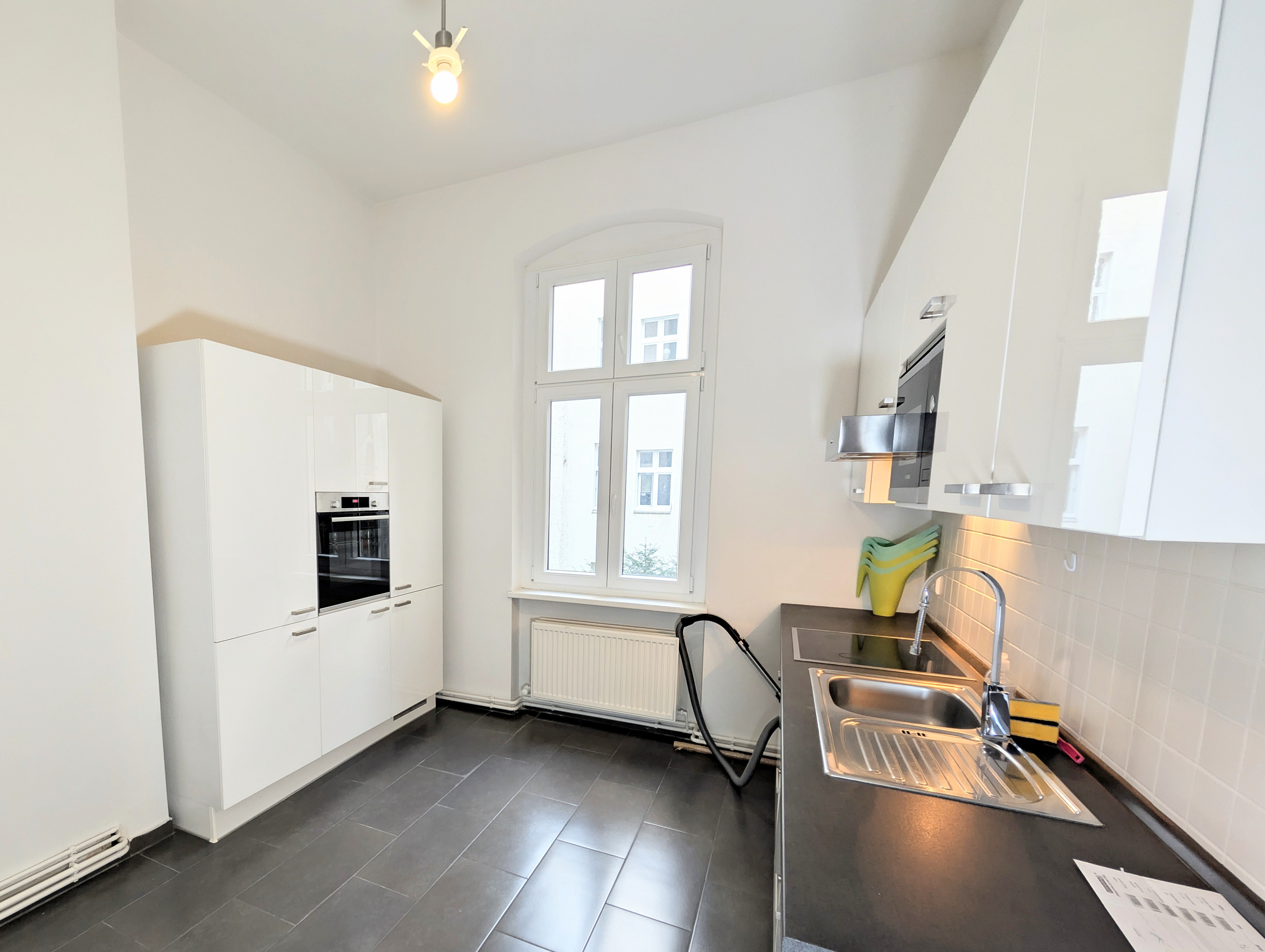 Großzügige Büro- oder Praxisfläche nahe Ku’damm – 169 m² mit Aufzug