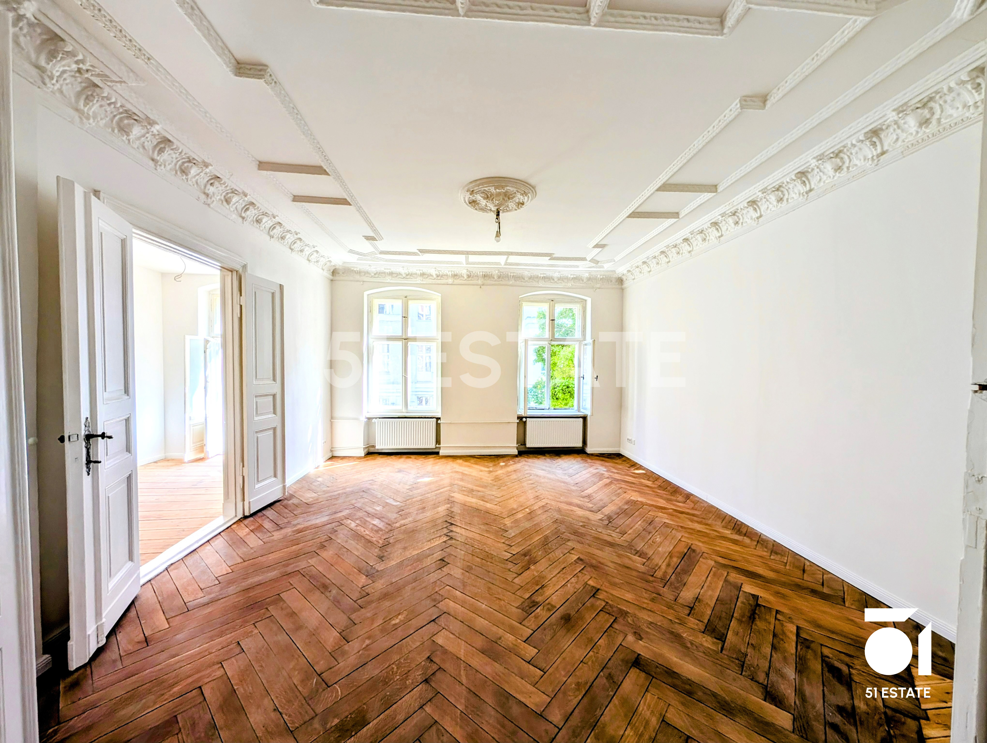 Exklusive Wohnung – 114 m² im 2. OG in der Rathenower Straße!