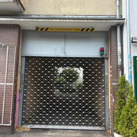 Sicherer Außenstellplatz mit Rolltor in der Kantstraße – Charlottenburg