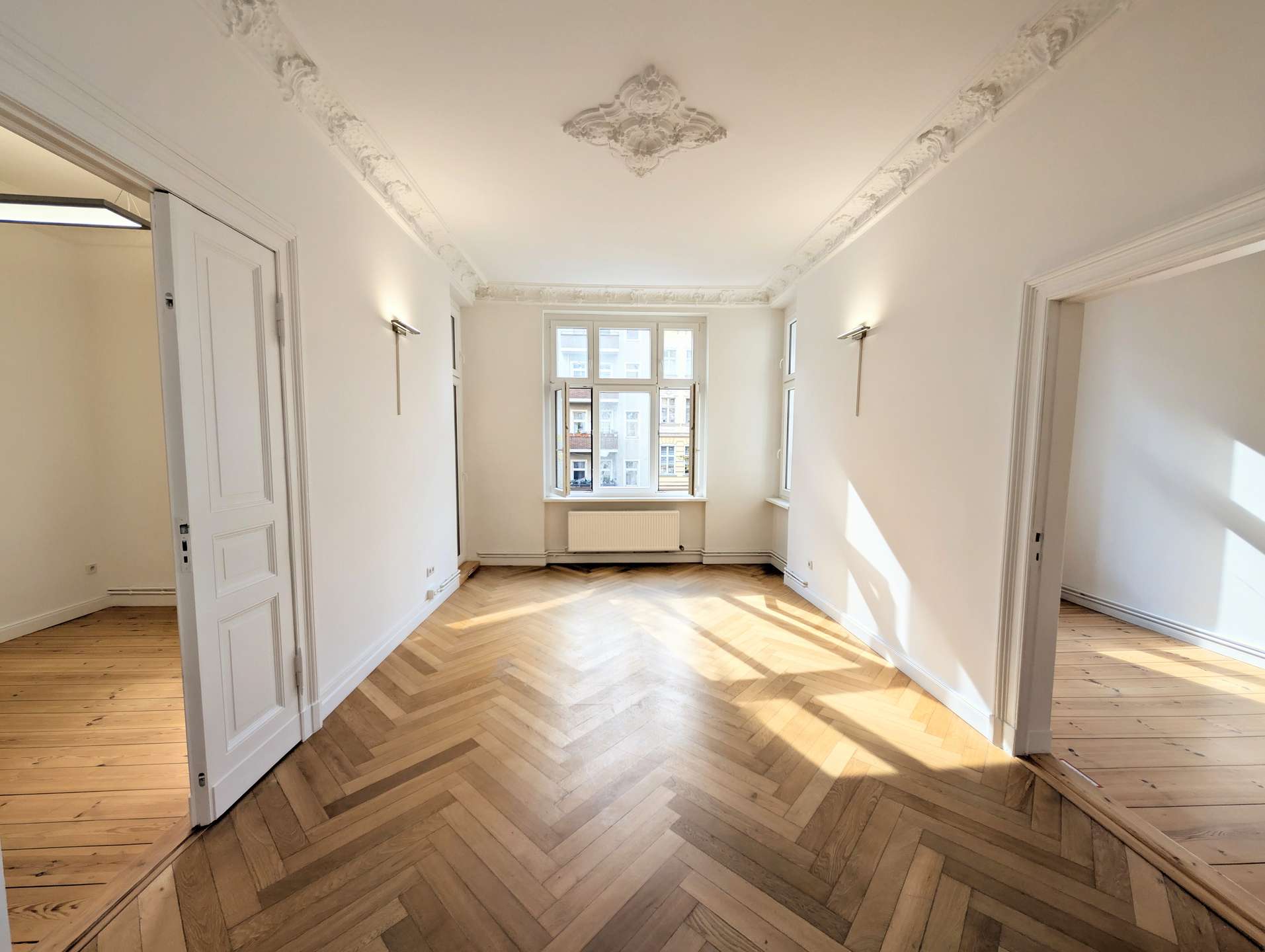 Flexible 5-Zimmer-Praxisfläche nahe Kurfürstendamm – 169 m² mit Aufzug