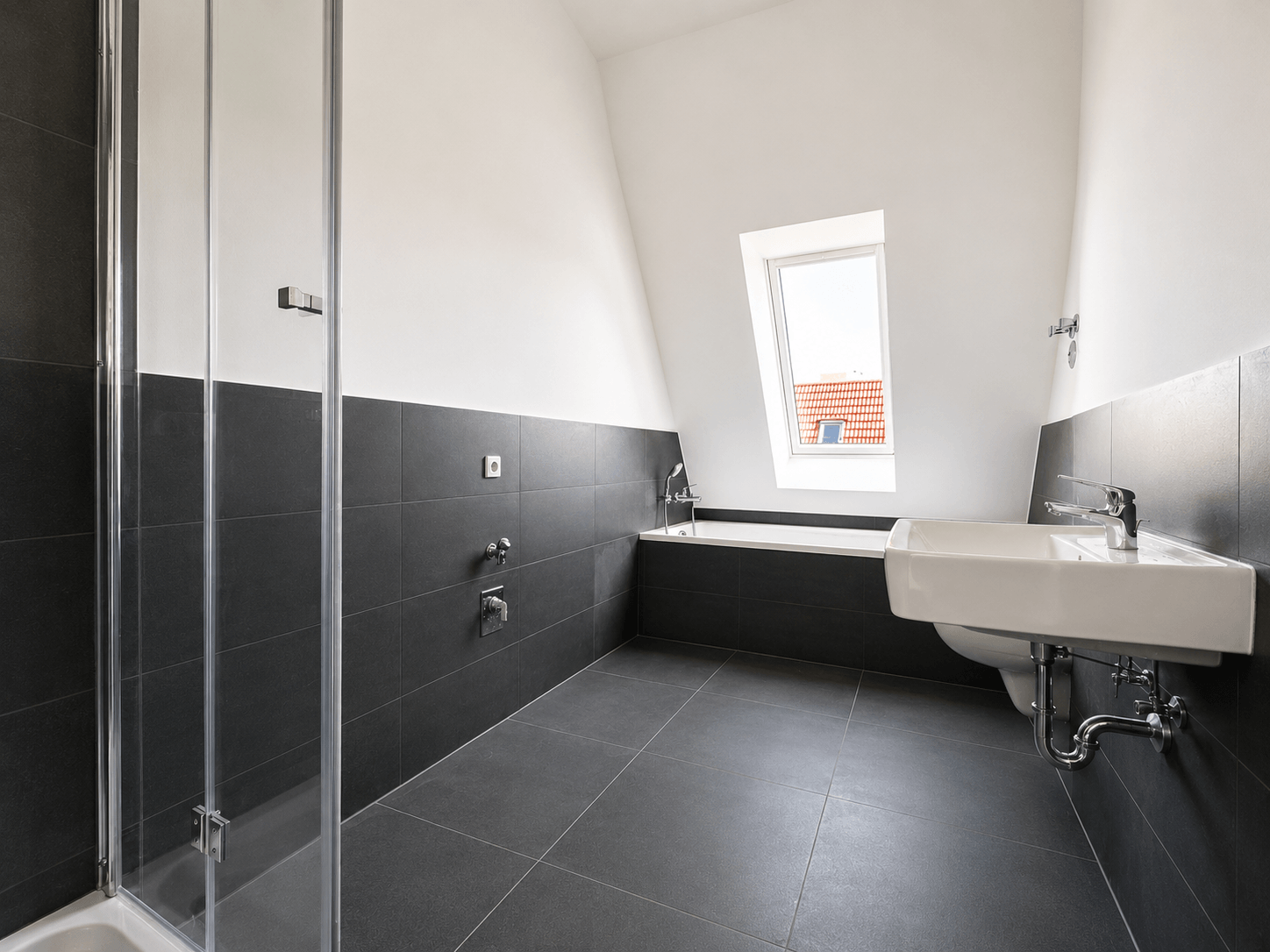 6-Penthousewohnung mit Terrasse - VH DG li.