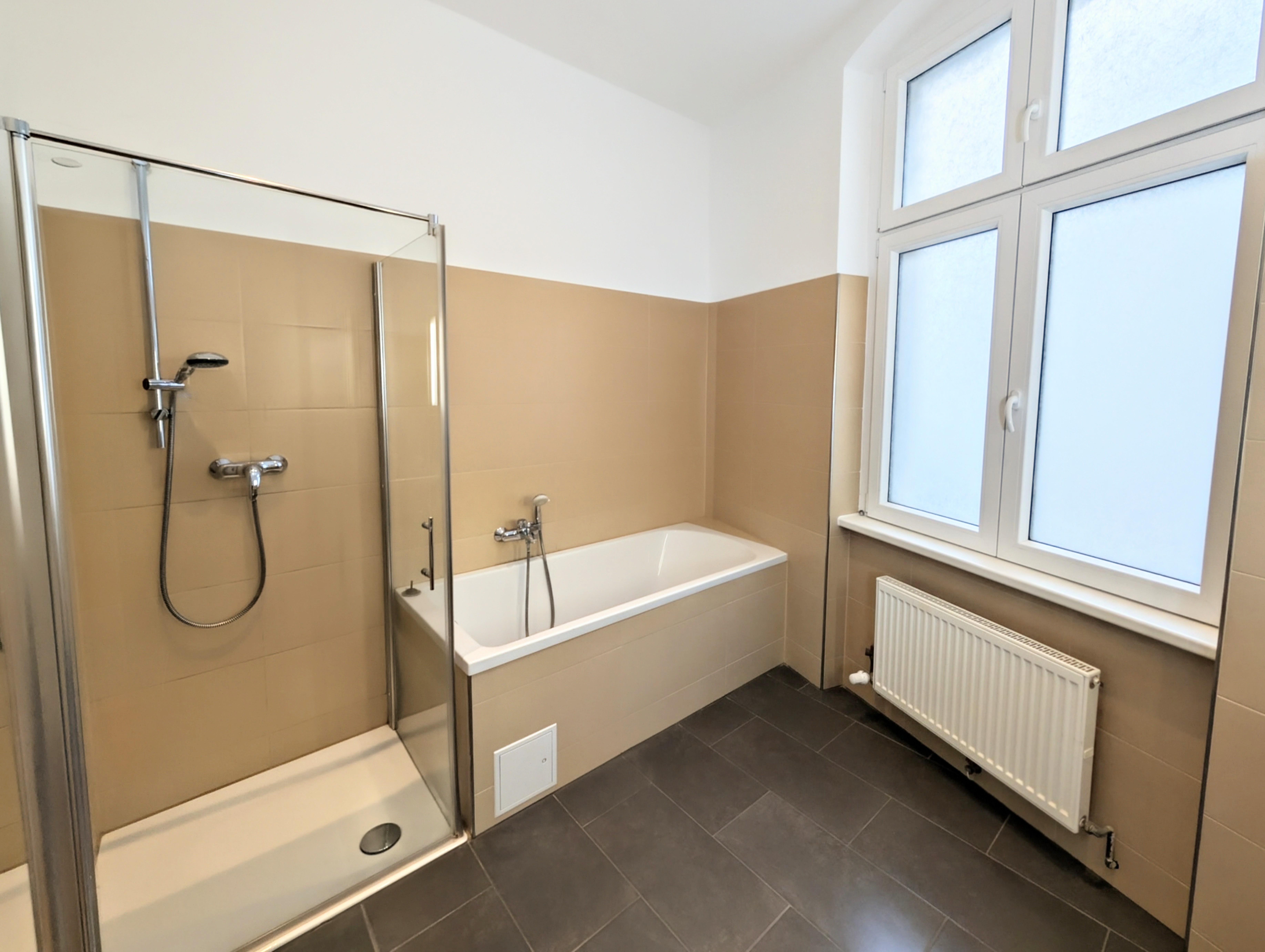 Großzügige Büro- oder Praxisfläche nahe Ku’damm – 169 m² mit Aufzug