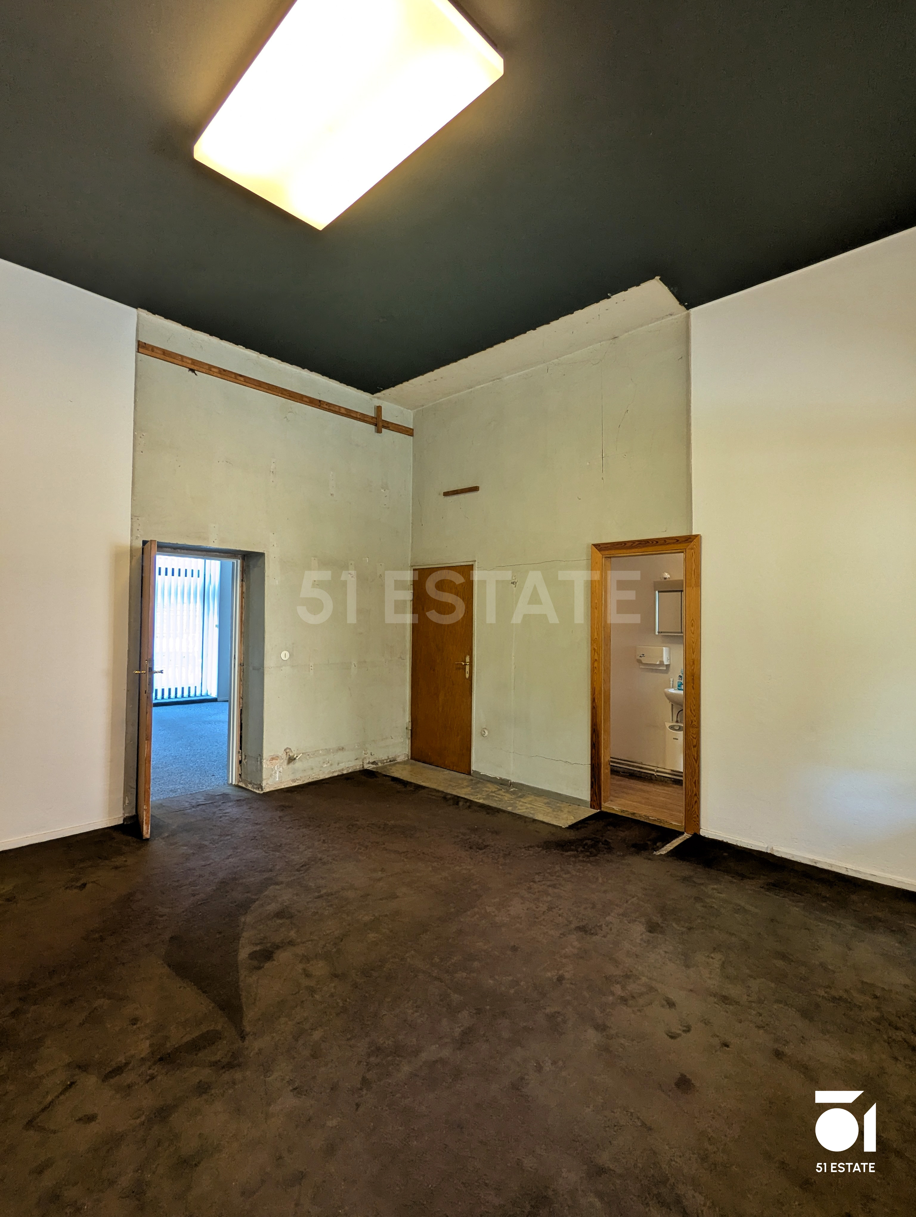 212 m² Gewerbe – EG & UG in zentraler Lage, Berliner Straße