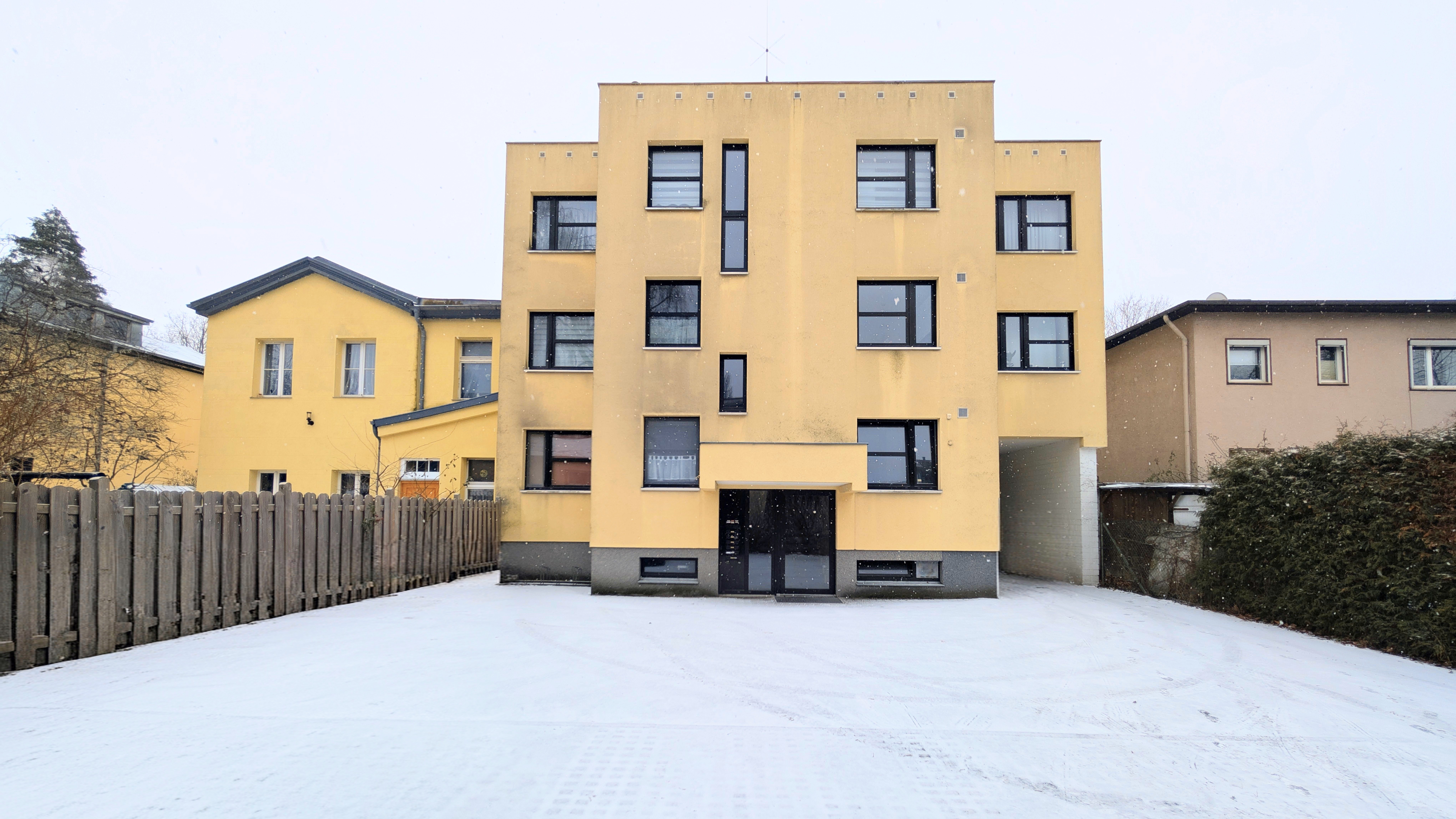 Potenzial zur Selbstfinanzierung: Studio nahe Gesundbrunnen mit Balkon, Garten & Parkmöglichkeit