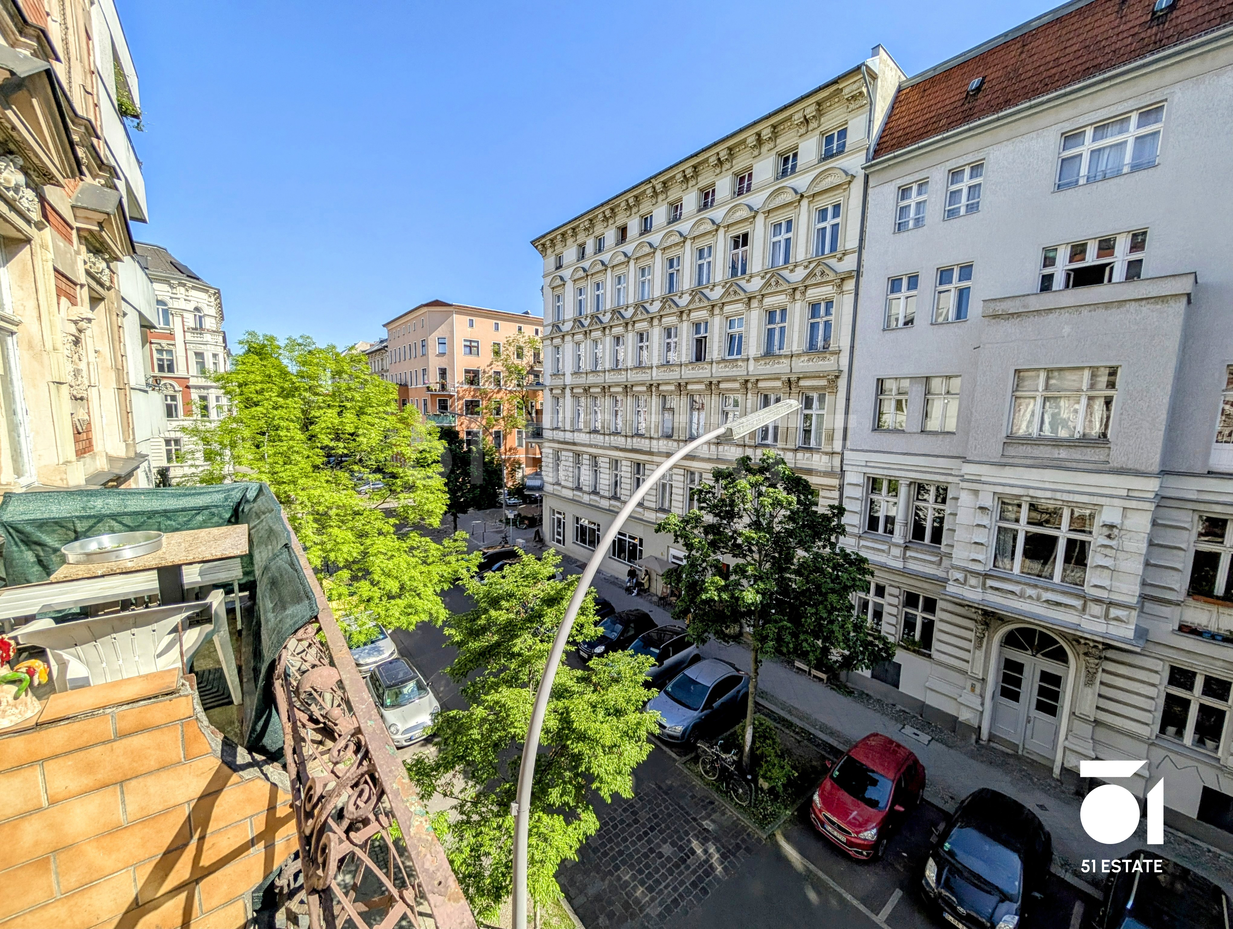 Exklusive Wohnung – 114 m² im 2. OG in der Rathenower Straße!