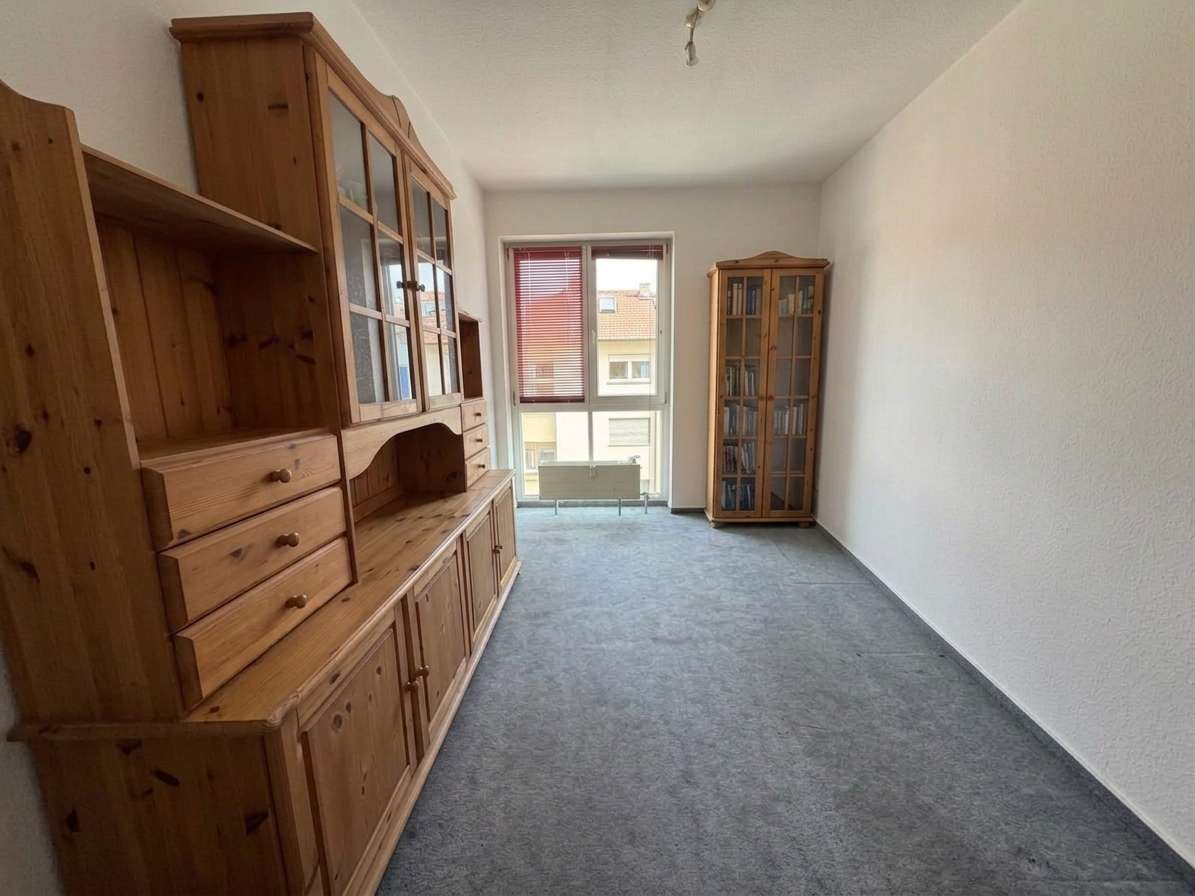 Gepflegte 2-Zimmer-Wohnung mit Duplex-Parker im Sonnenhof