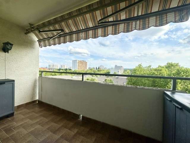 Ihr neues Familiendomizil mit viel Komfort & TG-Stellplatz
