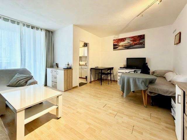 8,4% Nettorendite: Gepflegte 3-Zimmer-Wohnung mit Stellplatz