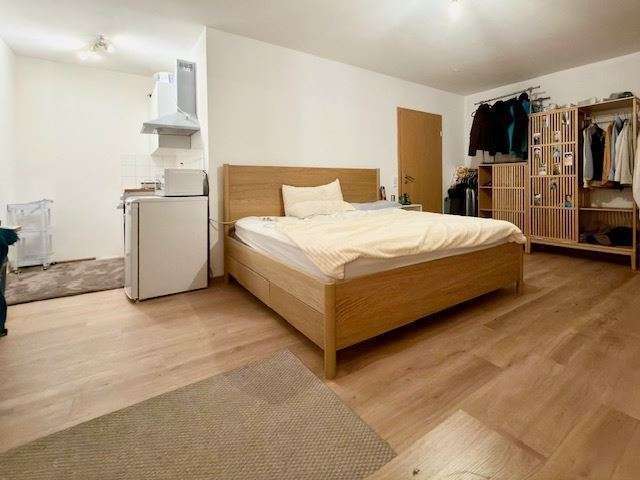 8,6% Nettorendite: Top sanierte 1-Zimmer-Wohnung mit Balkon & Stellplatz