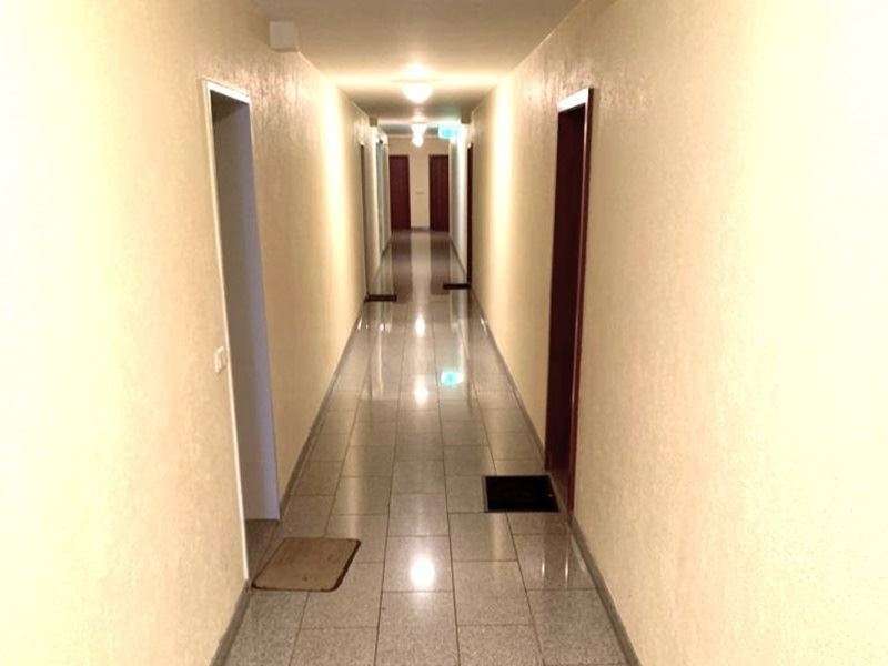 6,9% Nettorendite: Gepflegte 1-Zimmer-Wohnung mit großer Loggia & Stellplatz