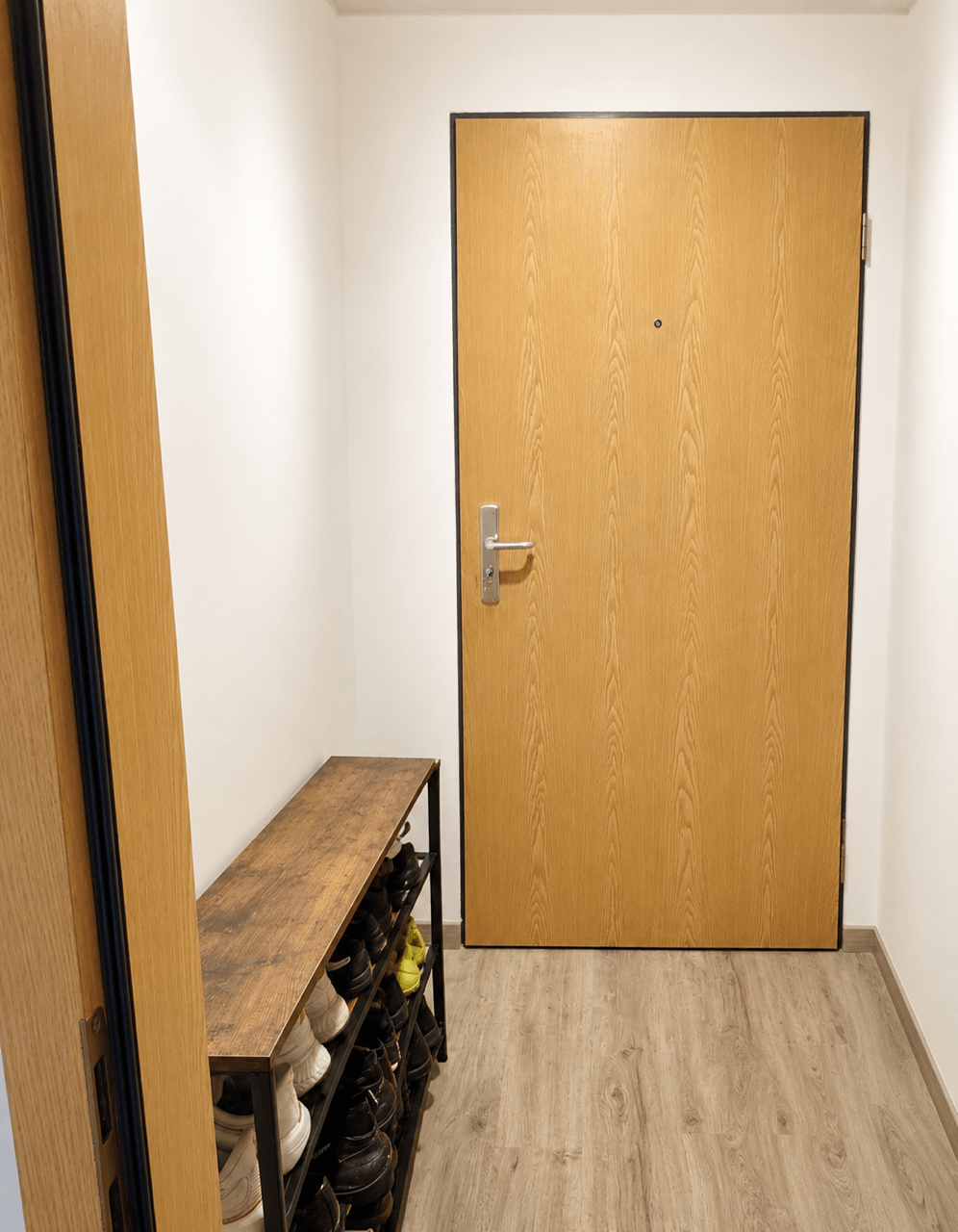 Top vermietete 2-Zimmer-Wohnung mit Duplex-Parker im Sonnenhof