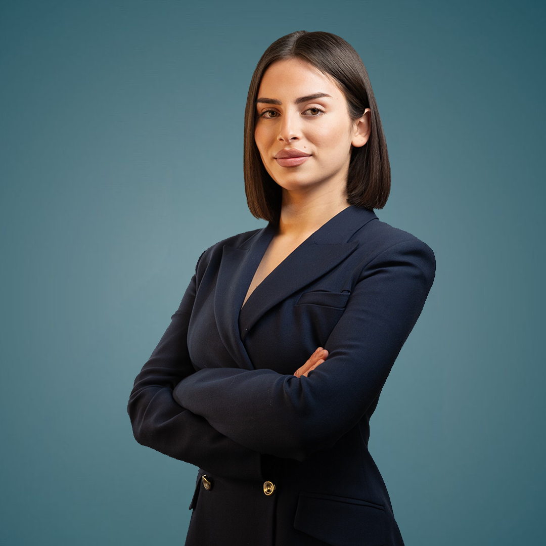 Makler Derya Schmitt