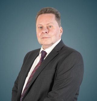 Makler Gerd Mayer