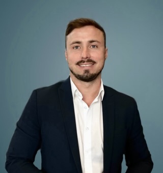 Makler Lukas Mühlhof