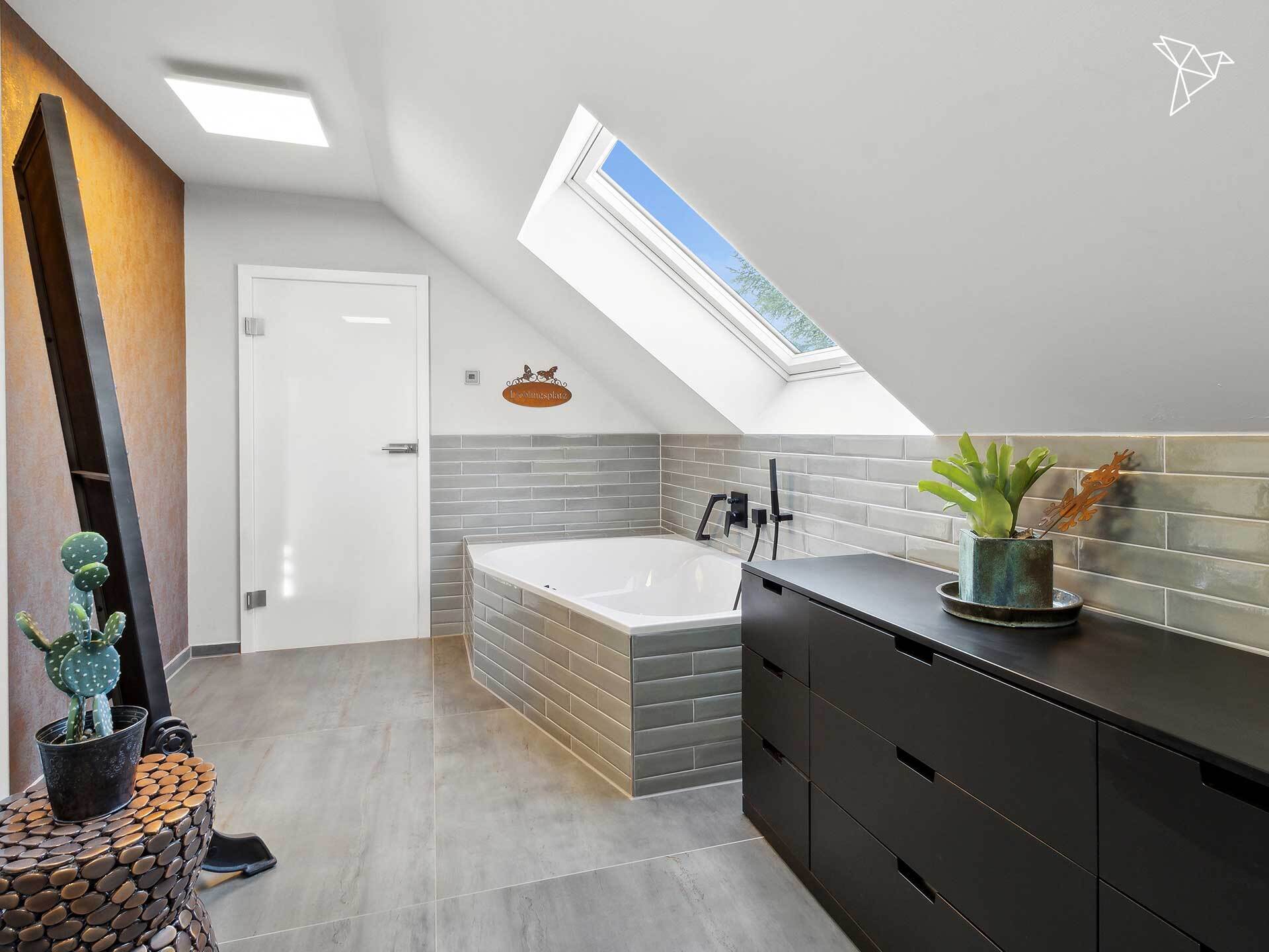 WOHNTRAUM IM DOPPELPACK 🤩 Modernes Zweifamilienhaus in zentraler Lage von Dietzenbach