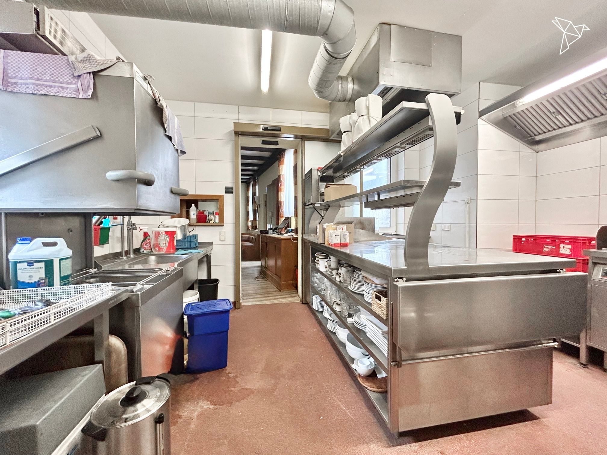 ÜBER 10 % RENDITE 💥 Mehrfamilienhaus mit Restaurant in Usingen!