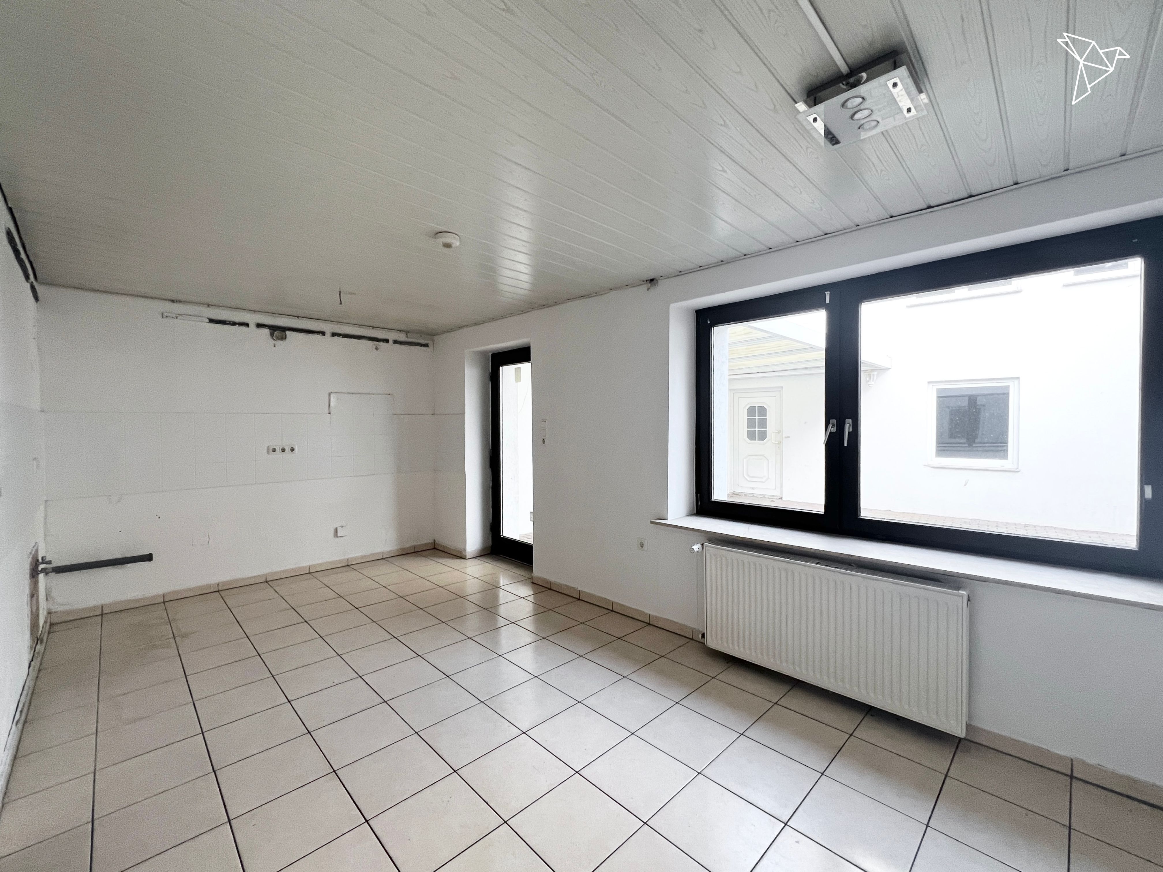 ZWEI WOHNEINHEITEN, EIN ZUHAUSE 🌟 Vielseitiges Zweifamilienhaus mit großem Hof in Rodgau!
