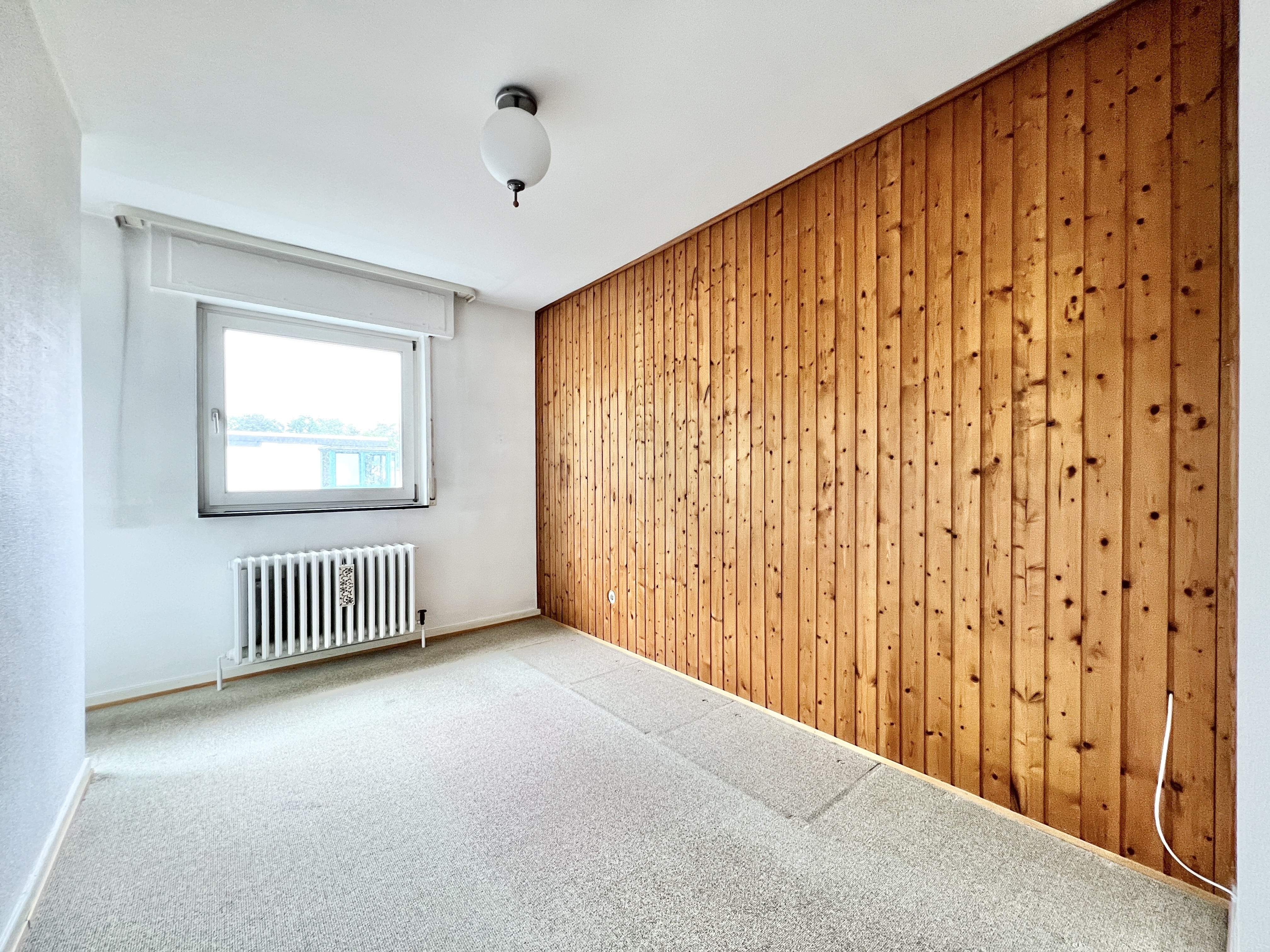 🍁 DER HERBST ERWACHT 🍁  Familienfreundliches Reihenendhaus auf großem Grundstück in Langen!