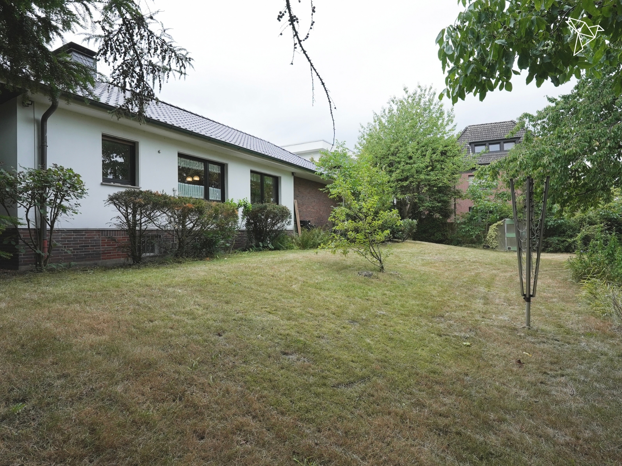 GARTENPARADIES 🤩 Stilvoller Bungalow mit 250 m² und Garten-Oase in Bergkamen!