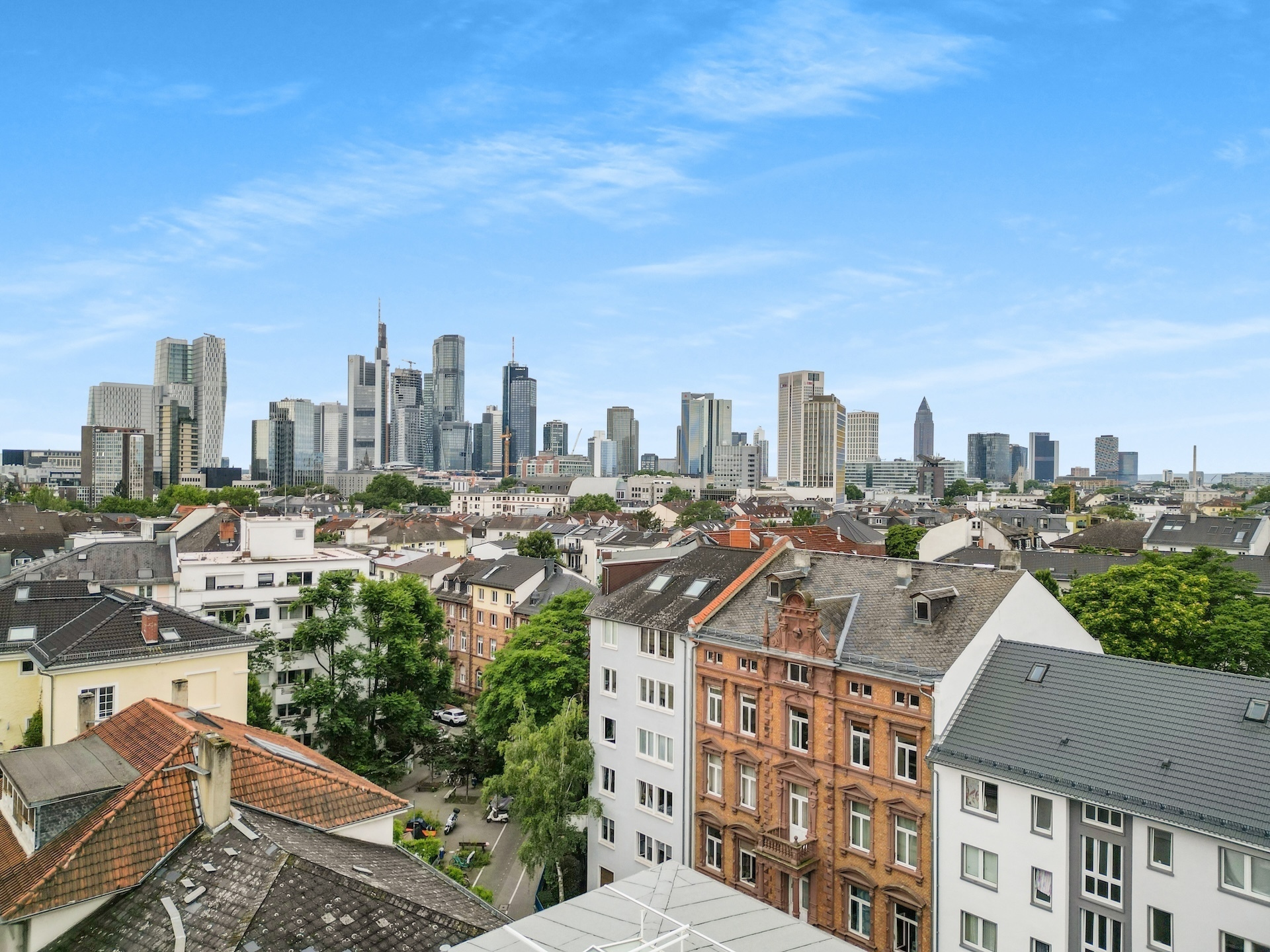 ZU HAUSE IM NORDEND 🤩 Großzügige 3-Zimmer-Wohnung mit Balkon nahe Oeder Weg!