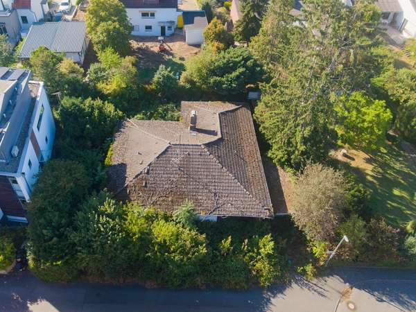 Ideales Baugrundstück mit attraktiver Bebauung in Seeheim-Jugenheim