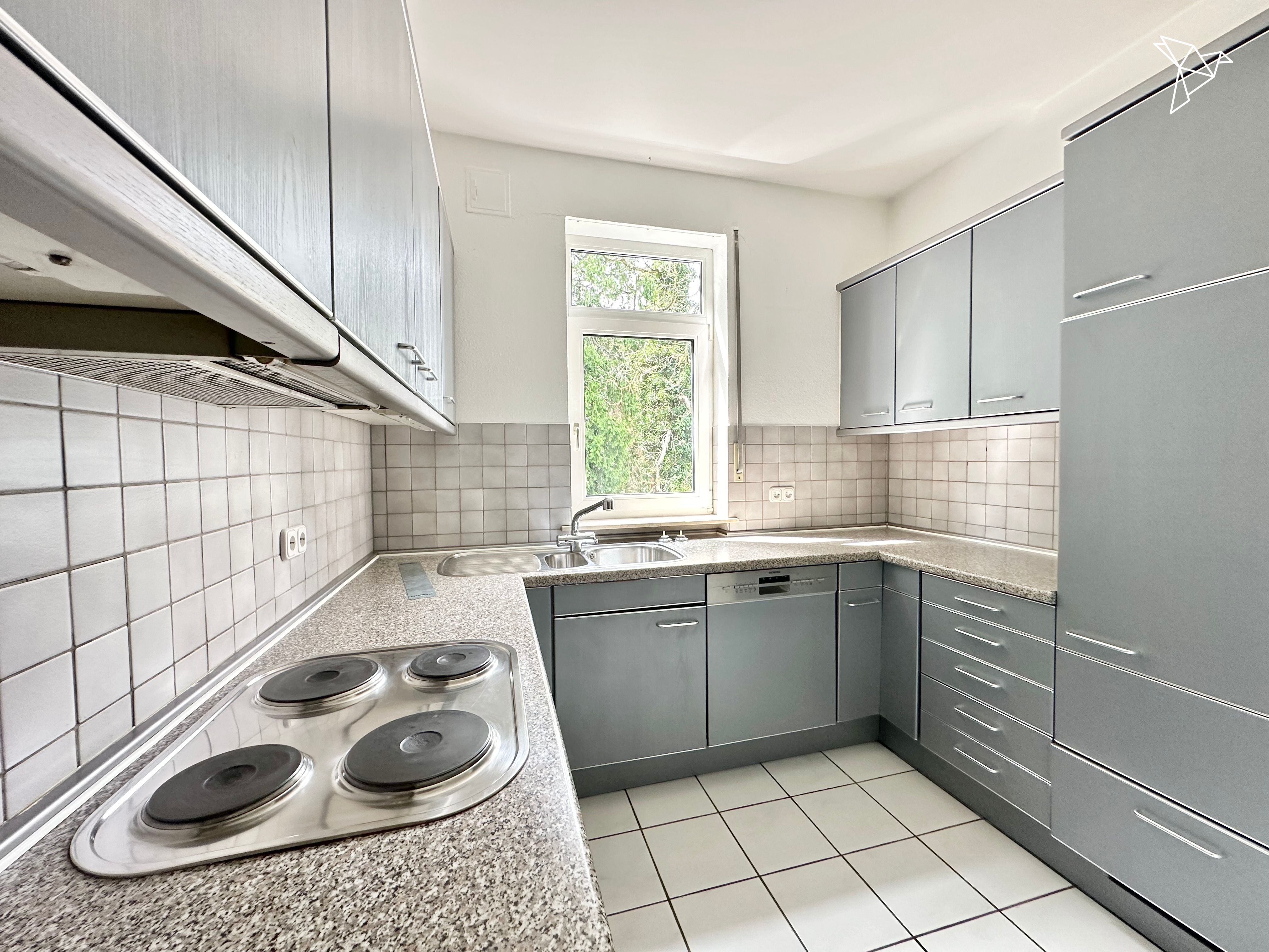 RENOVIERT UND BEZUGSFREI 🏡 Ihr Zuhause oder Ihre Kapitalanlage in Flörsheim!