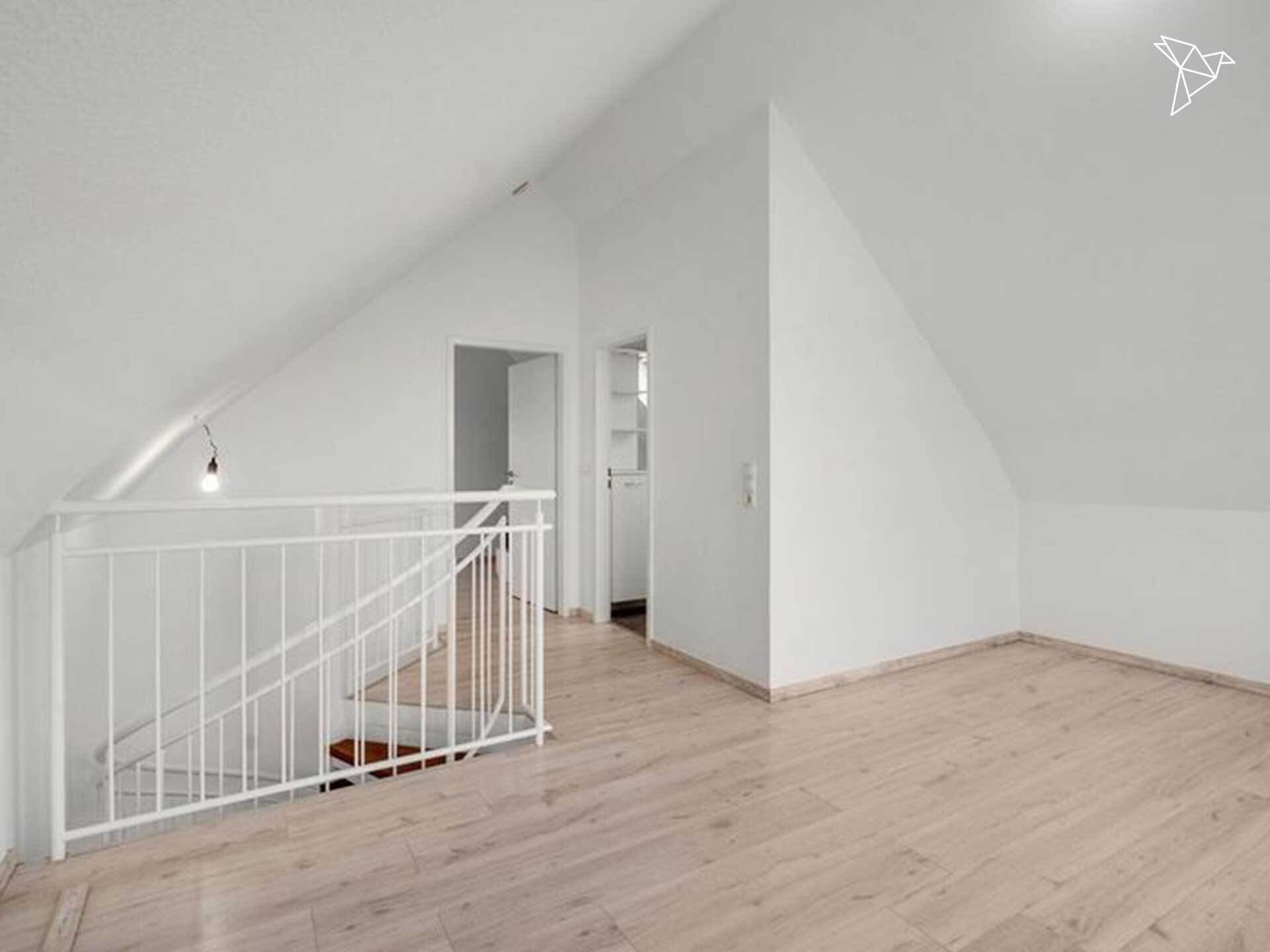 EXKLUSIVES WOHNEN MIT SKYLINEBLICK 🌇 Stilvolle Maisonette-Wohnung in Hofheim am Taunus!