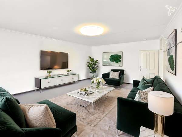 WOHNEN MIT STIL 🏙️ Großzügige 3-Zimmer-Wohnung mit Balkon & Aufzug!