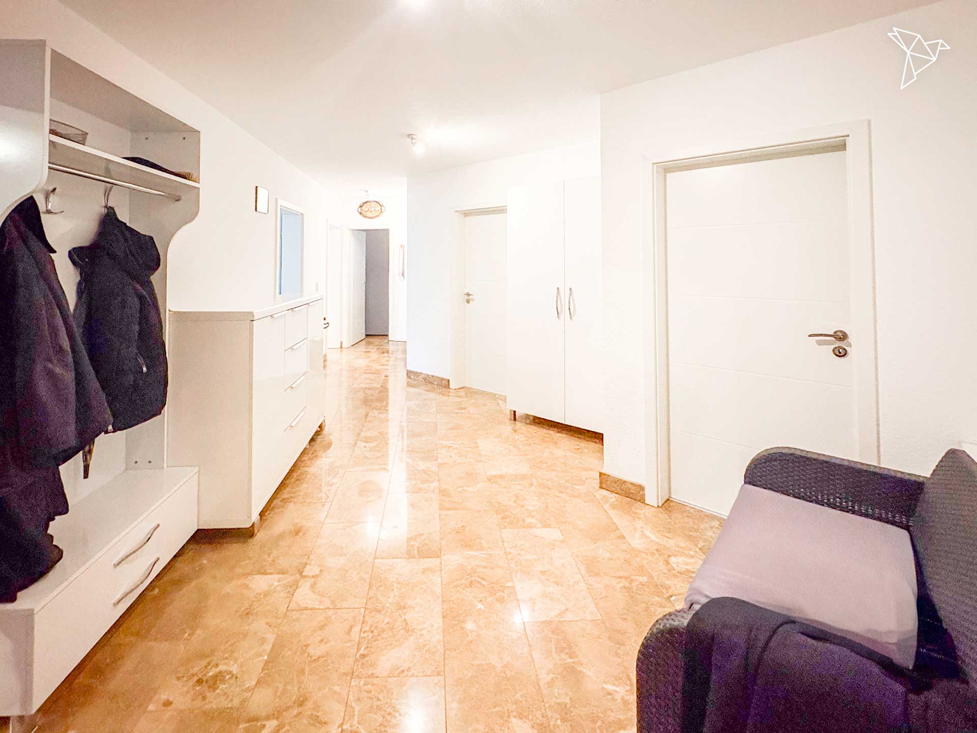 MODERN & GEHOBEN 🏡 Gepflegtes Mehrfamilienhaus mit vier exklusiven Wohneinheiten in Rodgau!