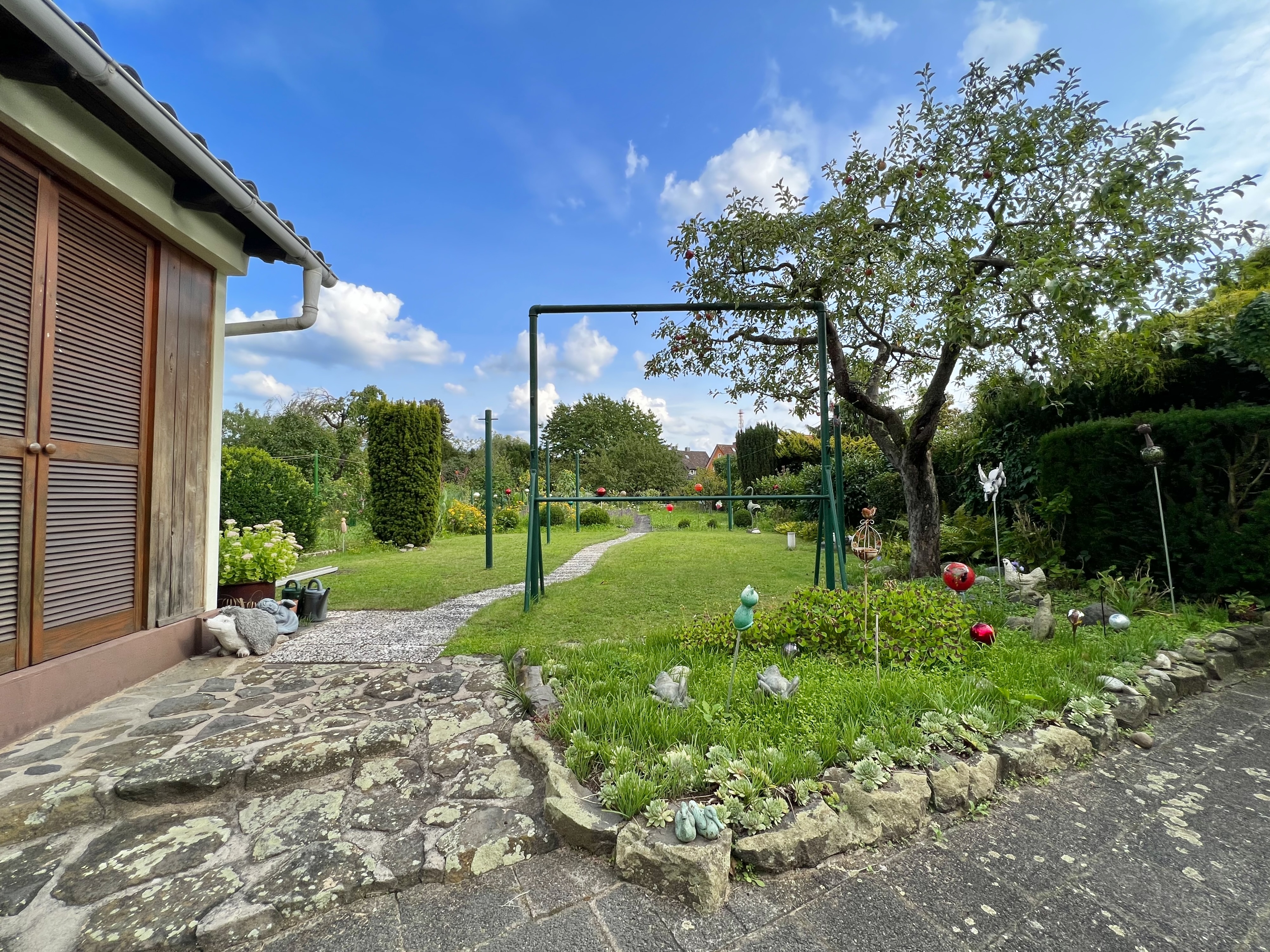 RESERVIERT - SOMMERTRAUM - Familienfreundliche Doppelhaushälfte mit großem Garten Hanau-Lamboy!