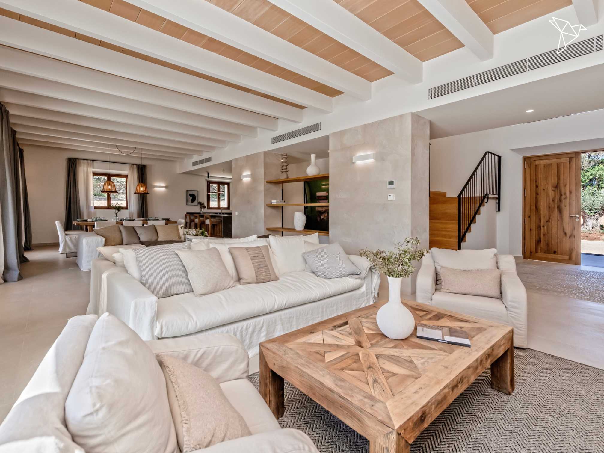 MEDITERANER CHARME 🌅 Traumhafte Neubaufinca mit 6 Zimmern und Pool in Felanitx Mallorca!