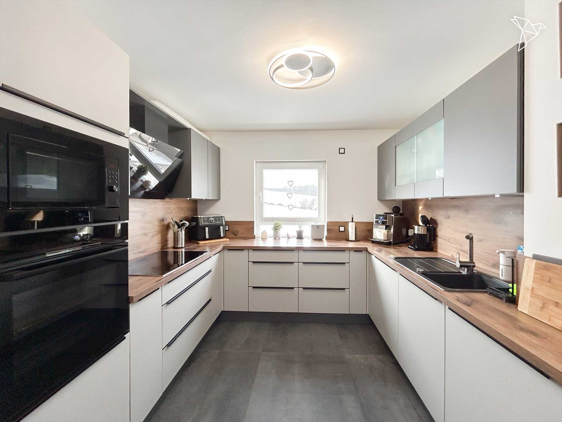 WOHNTRAUM MIT WEITLÄUFIGEM GARTEN 🏡 Modern saniertes Einfamilienhaus mit viel Raum in Steinau!