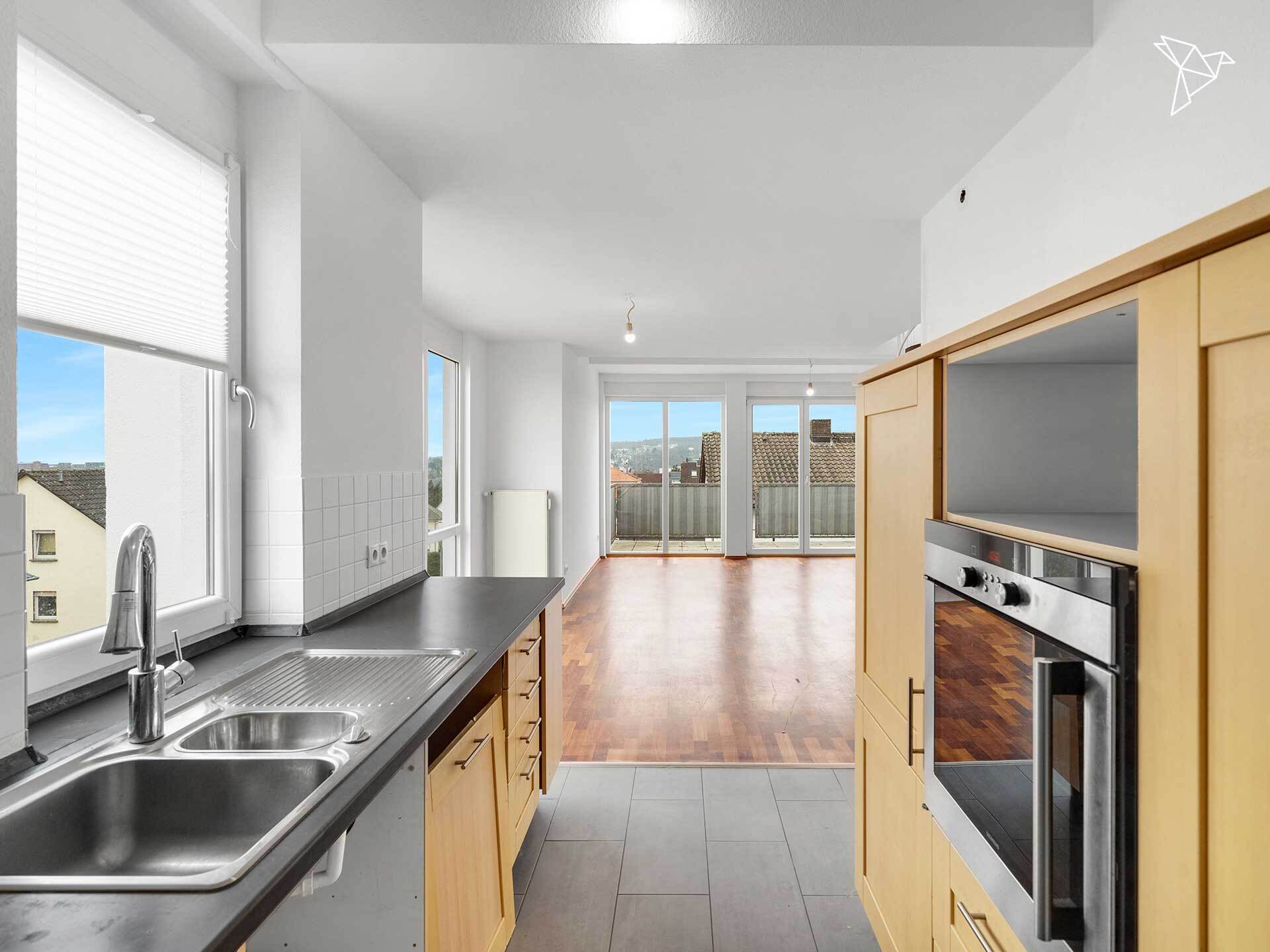 EXKLUSIVES WOHNEN MIT SKYLINEBLICK 🌇 Stilvolle Maisonette-Wohnung in Hofheim am Taunus!