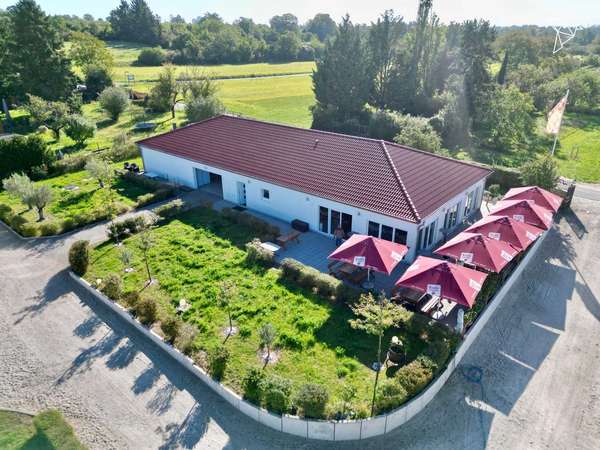 GENUSS TRIFFT ZUHAUSE ✨ Weingut mit Vinothek, Produktionshalle & EFH in Mainz-Kostheim!