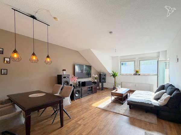 PERFEKT FÜR KLEINE FAMILIEN 🏡 Helle Eigentumswohnung mit Balkon und Grünblick in Hemer!