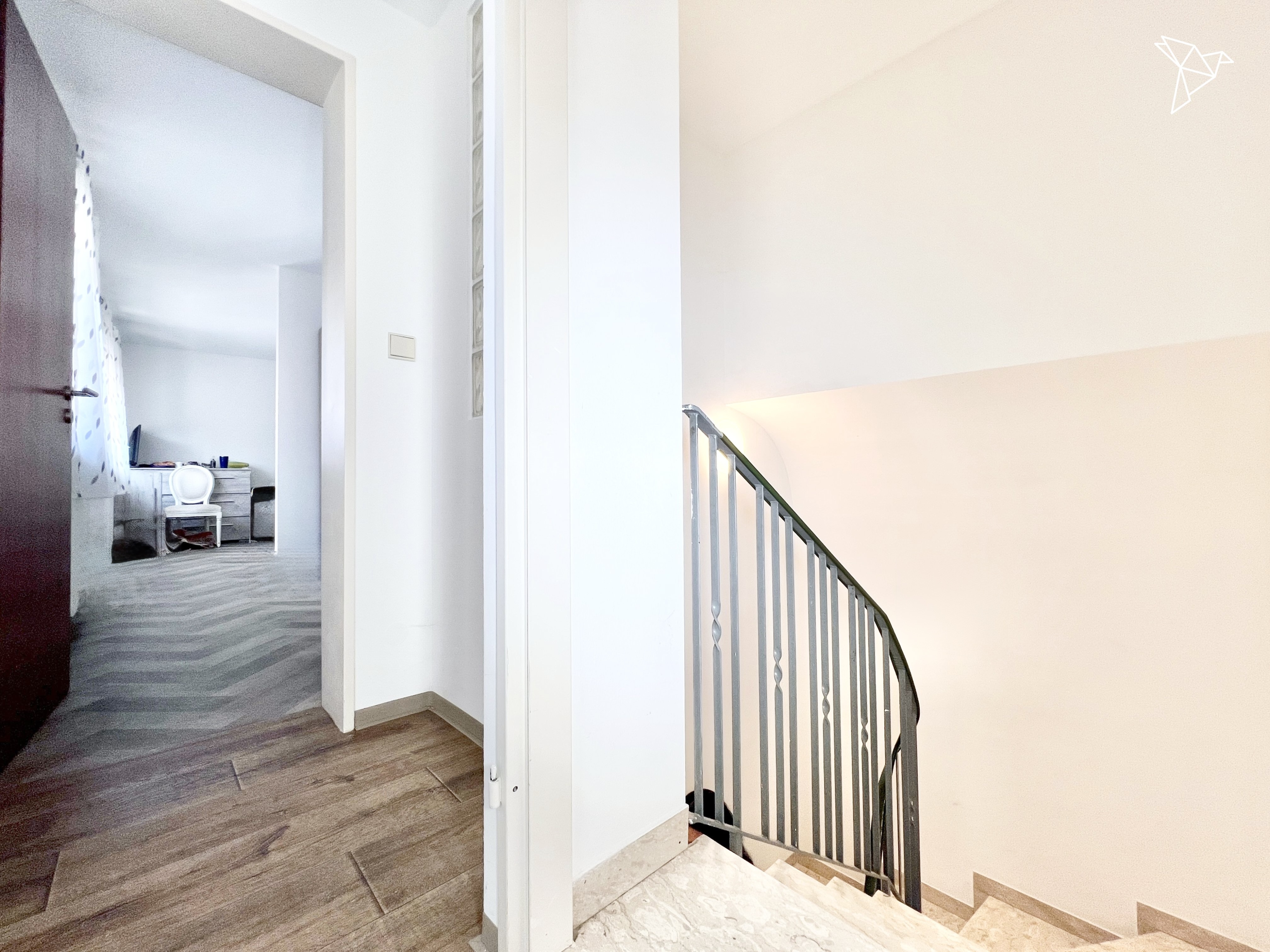 STARKE KAPITALANLAGE 🏠 2 Mehrfamilienhäuser mit insgesamt 5 Wohneinheiten in Dreieich!