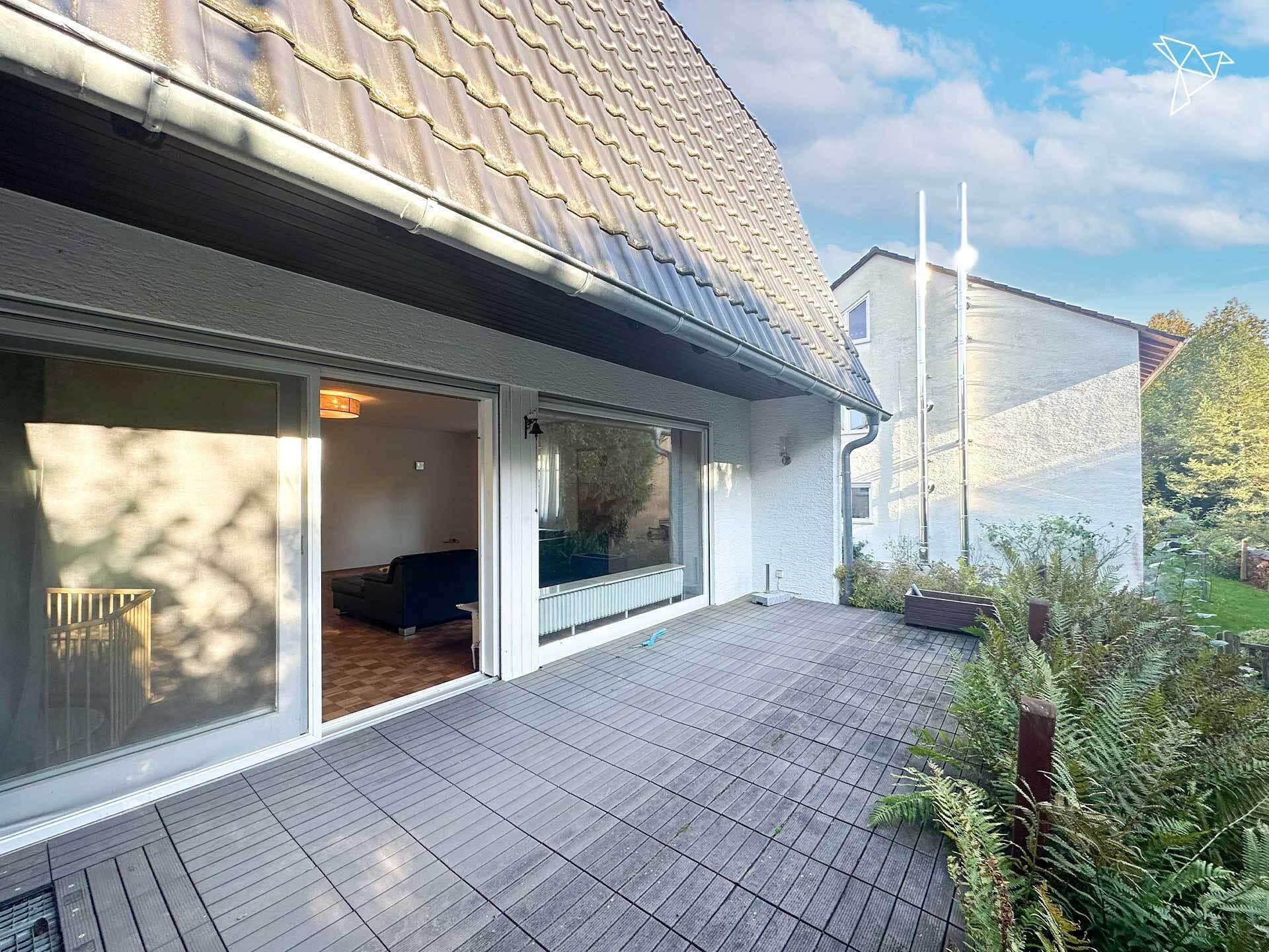FELDRANDLAGE 🤩 Modernes Zweifamilienhaus mit Garten in Neuberg!