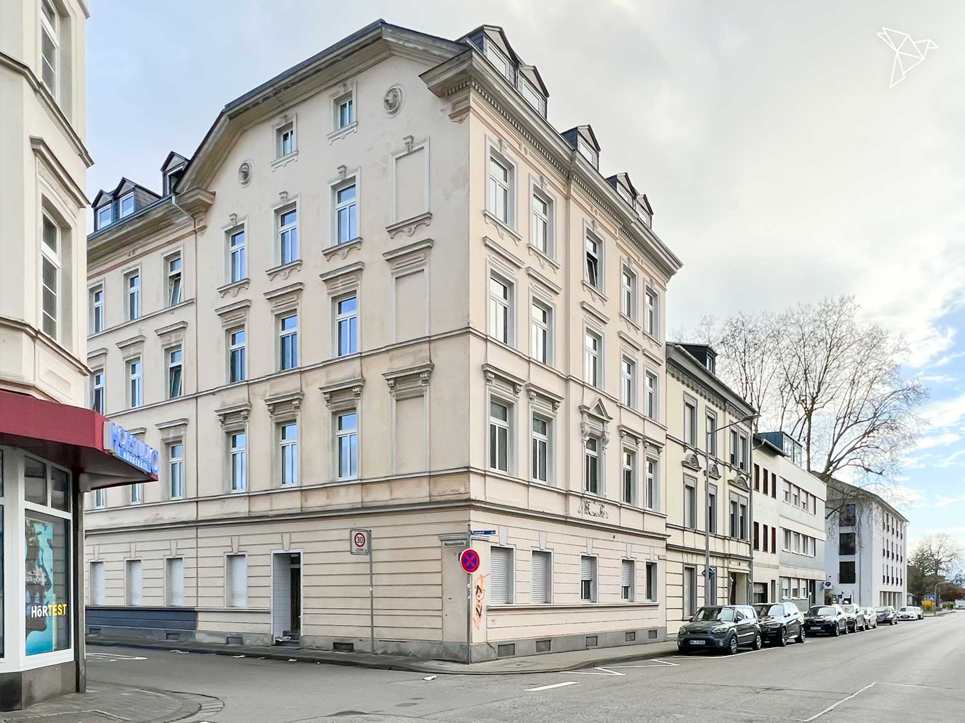 KAPITALANLAGE MIT ALTBAUCHARME 🏛️📈 Gepflegte 3-Zimmer-Wohnung in zentraler Lage in Neuwied!