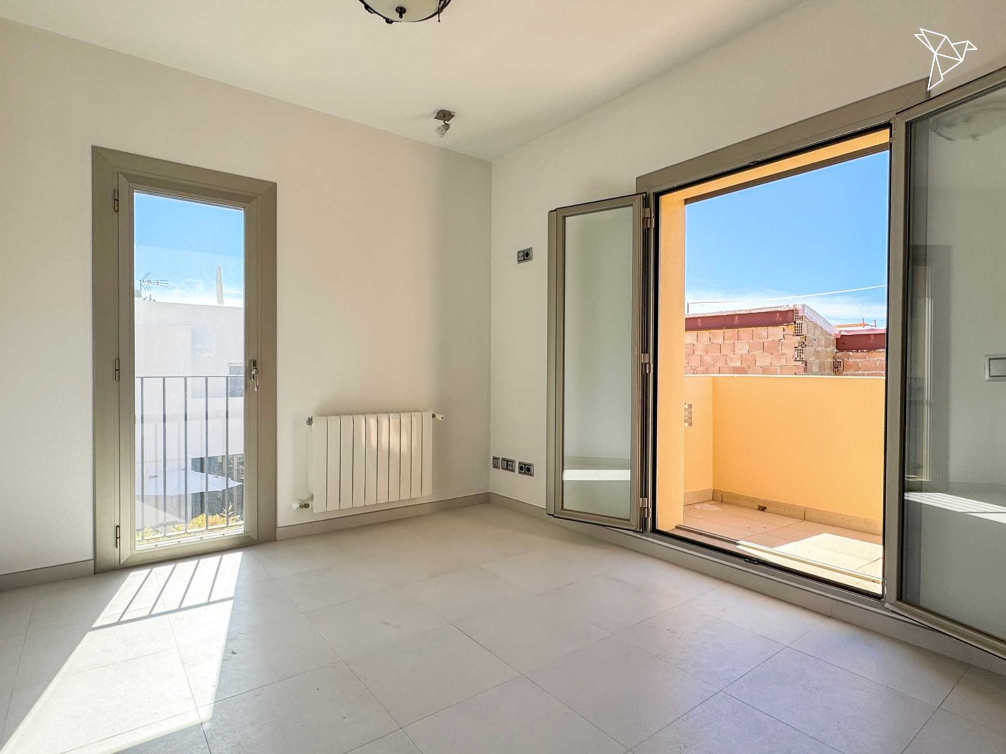 SONNIGE MOMENTE 🌄 Modernes Stadthaus mit Meerblick und Pool in Genova Mallorca!